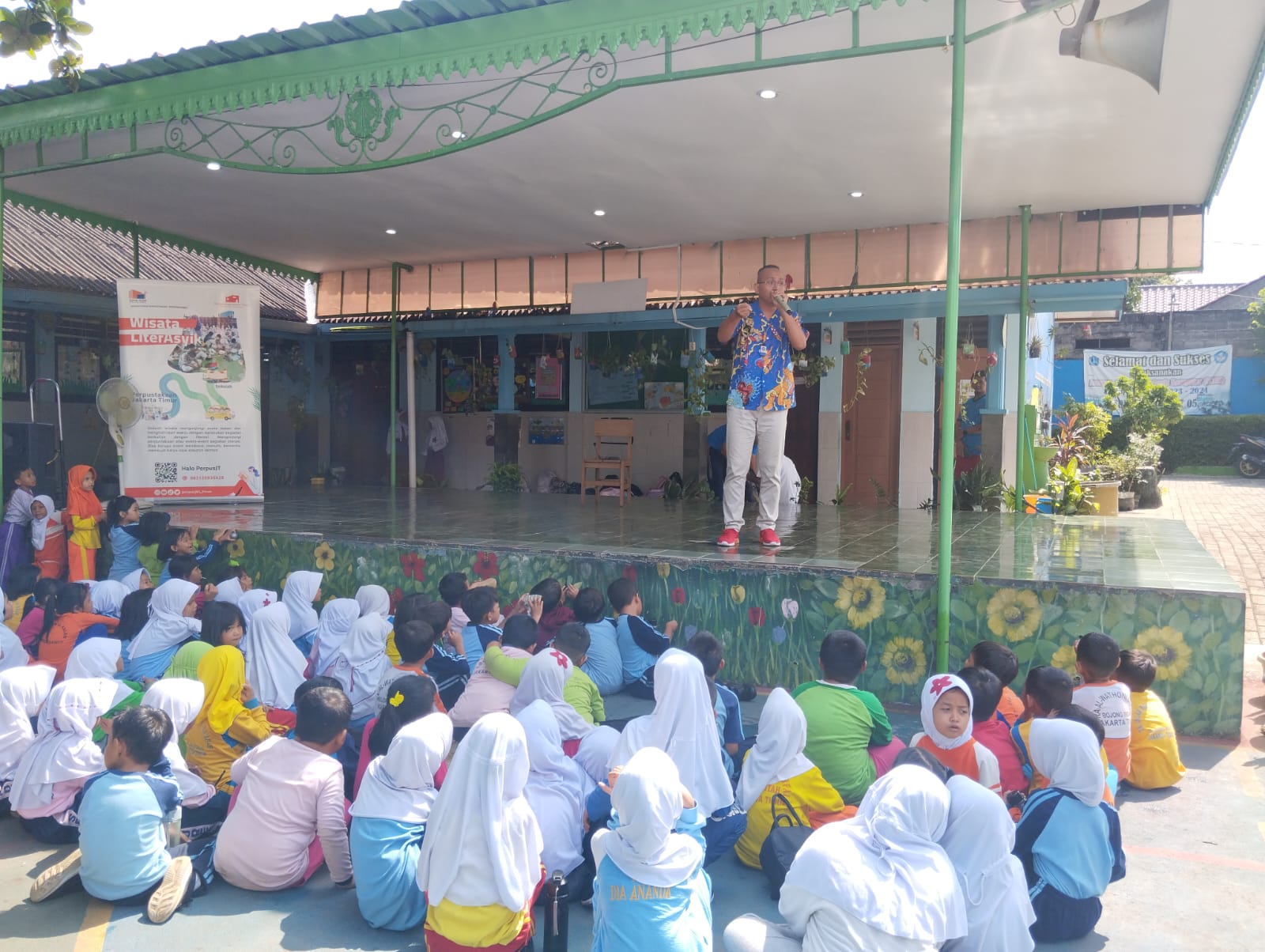 Wisata LiterAsyik Ke SDN 05 Duren Sawit